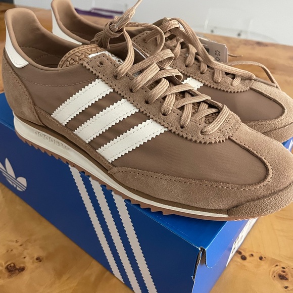 Adidas SL 72 OG SHOES - Picture 2 of 5